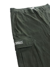Load image into Gallery viewer, Ussuri Cargo Shorts - Olive
